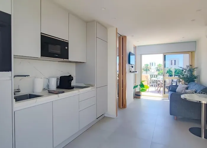 Oleholidays 443 Romana Playa Vistas Al Mar شقة *